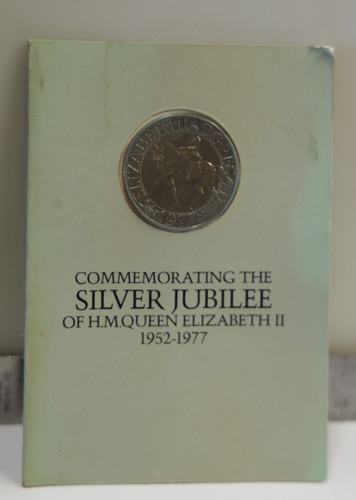 Queen elizabeth silver - queen,