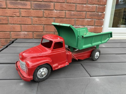 Mettoy hydraulic dump truck - hydraulic,