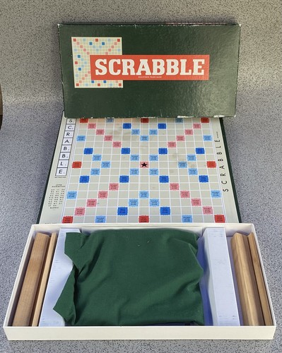 Vintage classic scrabble board - classic,