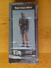 Verlinden Productions 909 SS