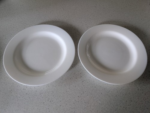Lovely french arcopal - lovely, plain