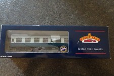 BACHMANN 00 39-050A BR MK1 OPEN SO COACH BLUE & GREY