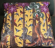 Holly Fulton Label-Mix Safari