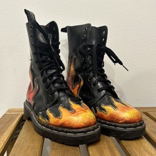Dr Martens Tredair Flame