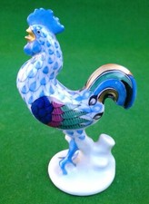 HEREND BLUE FISHNET COCKEREL /