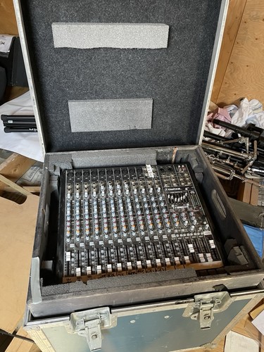 Mackie profx16 mixing desk - mackie,