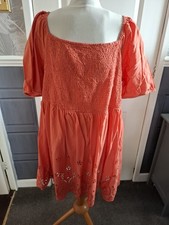 Broderie Anglaise Tunic Top, Shirred Bodice, Elasticated Sleeves, Size 24, YOURS