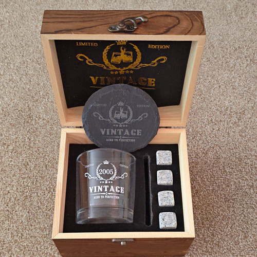 Vintage retro engraved 200ml - vintage/retro,