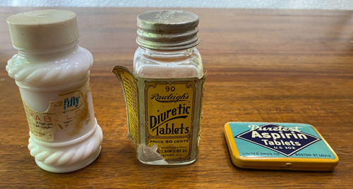 Vintage pill bottle medicine - 3,