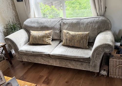 Laura ashley sofa mortimer - ashley,