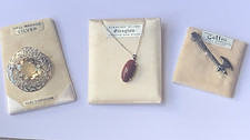 3 x Pieces Of Vintage Silver Jewellery - 2 Brooches & 1 Necklace (C471)