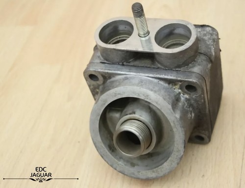 Engine oil cooler - oil, adaptor
