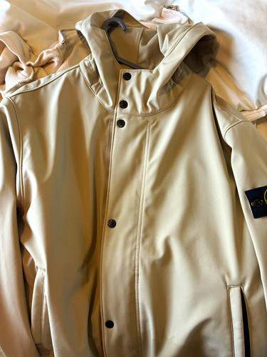 Stone island light - island,