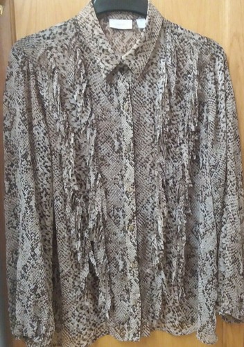 Chico size shirt - size, 2