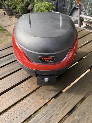 Givi tesi 32l top - top, good