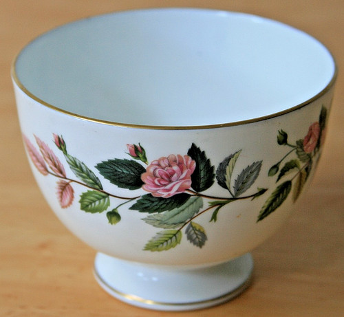 Wedgewood hathaway rose - hathaway,