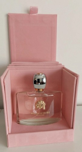 William hunt for her eau - hunt, /