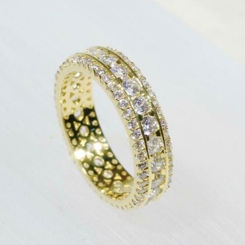 Round cut diamond full - round,