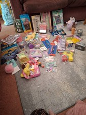 Assorted Toys & Stationery