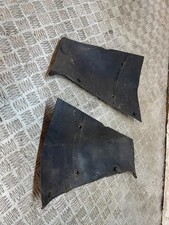 FORD ANGLIA 105E PAIR OF FRONT