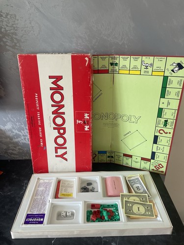 Monopoly 1972 vintage board - 1972,
