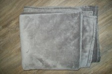 Vertbaudet-kids taupe polyester blanket/throw.160 x 130 cm.Slightly used.