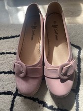 Cotton Traders Soft Step Pink Slip On Shoes. Size 5