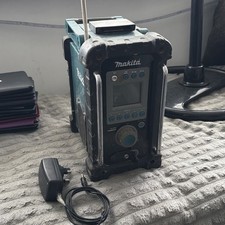 Makita bmr100 site radio 18v - makita,