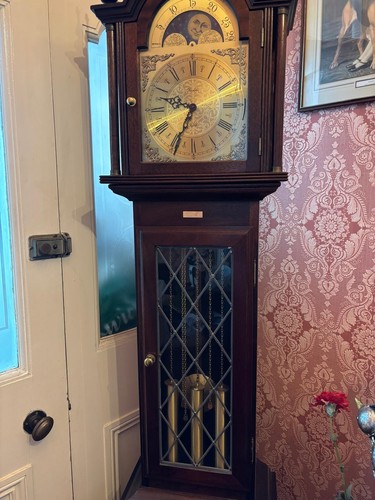 Grandmother clock with chime - grandmother,