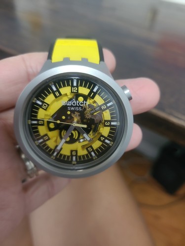 This watch the swatch big - is,