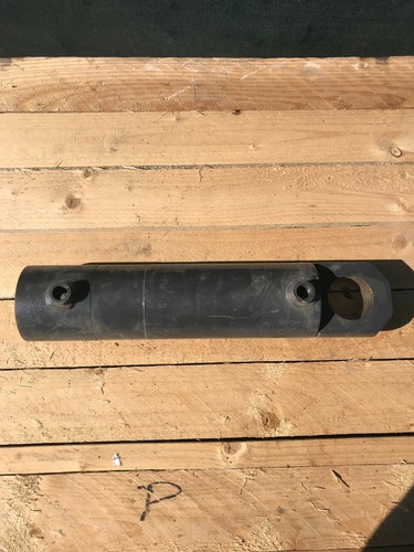 Hydraulic ram casing - hydraulic, 14"