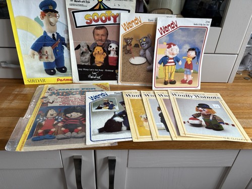 Postman pat sooty - pat, noddy
