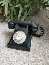 VINTAGE BLACK BAKELITE