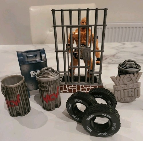 Wcw jail cage prsion - jail, biz