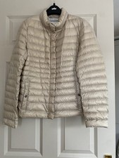 Gil Bret Womens Ultra Light