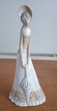 Miquel Requena Figurine Girl