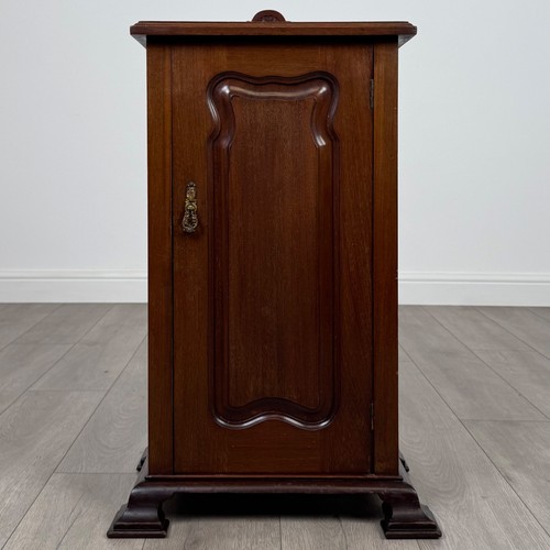 Antique 20th century good - century,