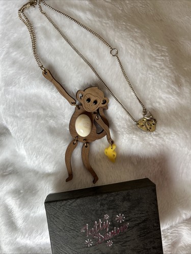 Tatty devine wooden monkey - wooden, &