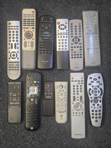 Job lot dvd vcr remotes - lot,