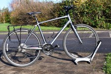 Giant Escape 2 Hybrid Bike