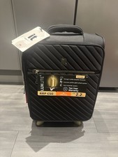 It Suitcase LUXLITE Brand New