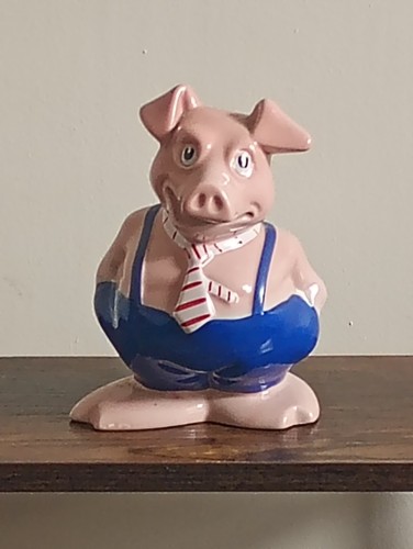 Wade natwest pig maxwell - wade,