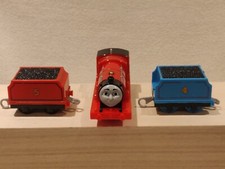 Thomas & Friends Trackmaster Motorized James BML08, BML09 Gullane 2013