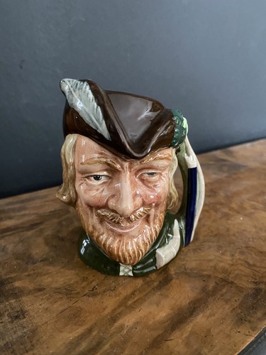 Royal doulton robin - robin, hood