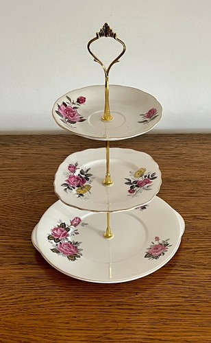 Stunning pink roses tier - stunning,