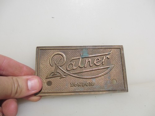 Antique bronze safe - bronze, makers
