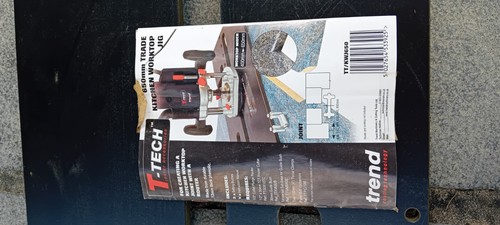 Kitchen worktop jig with - worktop,