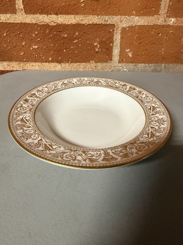 Wedgwood gold florentine - wedgwood, 8”
