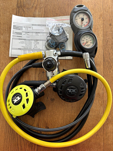 Apeks scuba regulator - apeks,