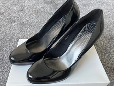 M&S Limited Collection Black Patent Heels SIZE 5.5 BRAND NEW
